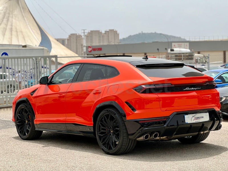 Lamborghini Urus 2025 — photo 8