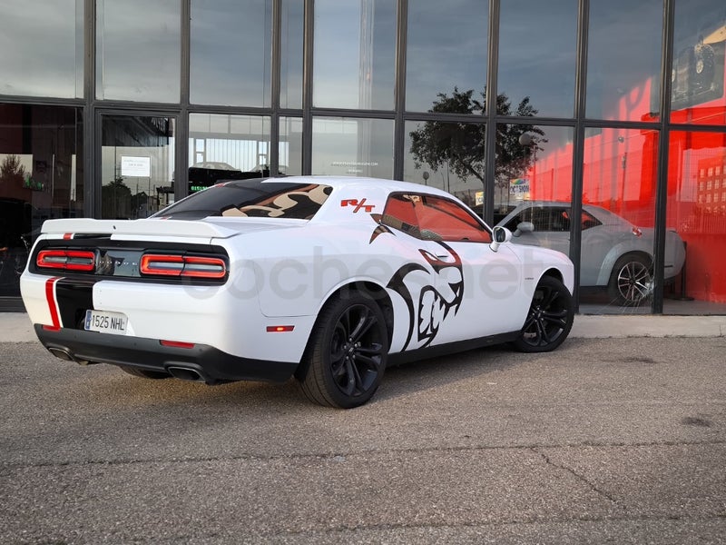 Dodge Challenger 2022 — photo 4