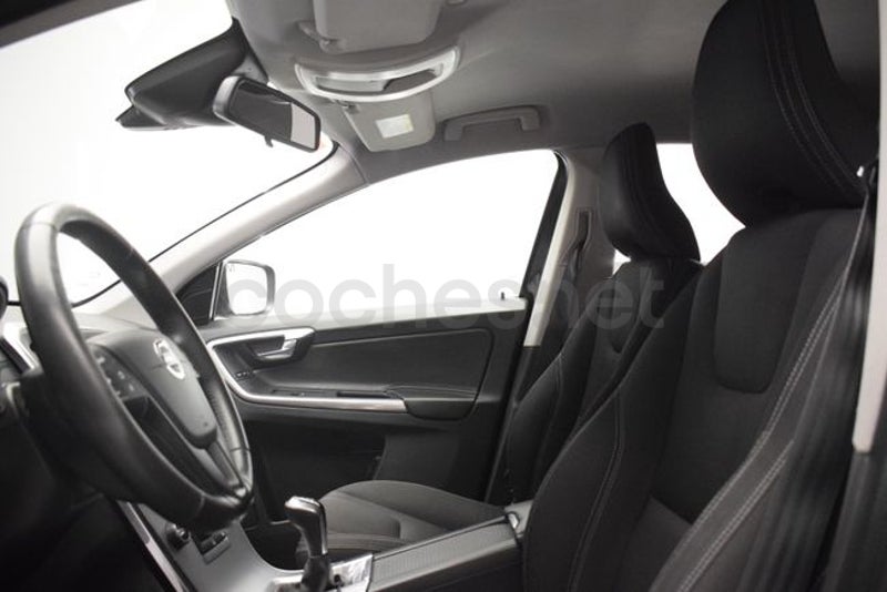 Volvo Xc60 2017 — photo 6