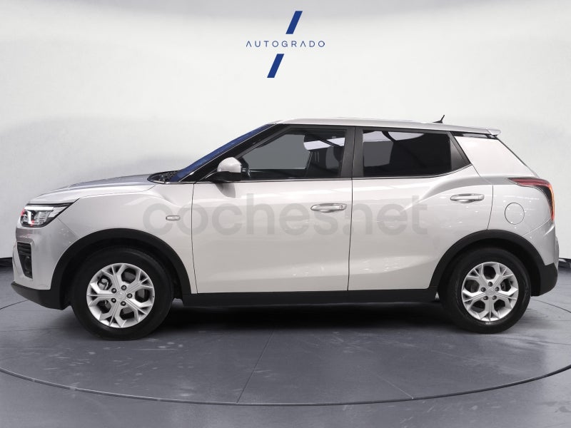 Ssangyong Tivoli 2021 — photo 2
