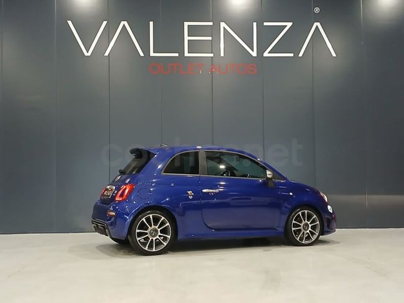 Abarth 500 2022 — photo 2