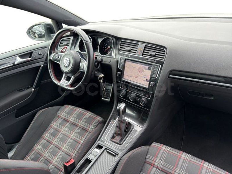 Volkswagen Golf 2016 — photo 6
