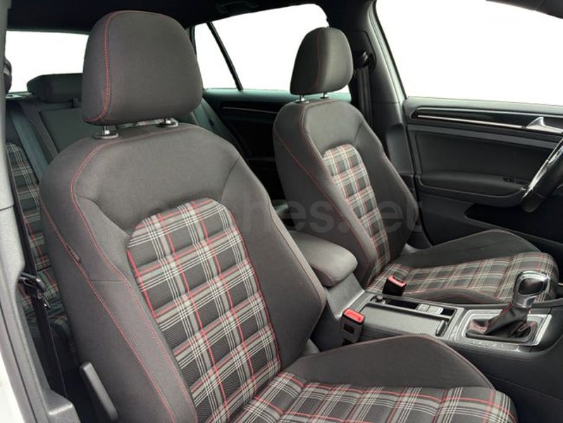 Volkswagen Golf 2016 — photo 8