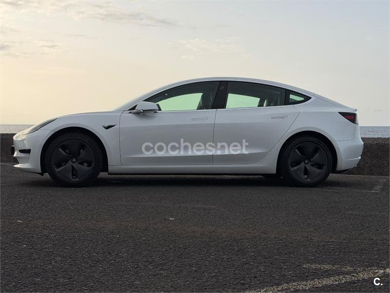 Tesla Model 3 2020 — photo 3