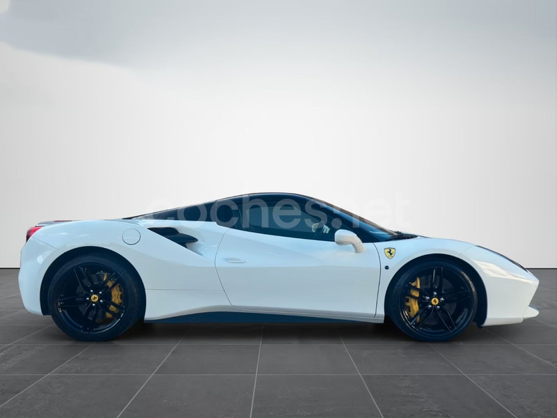 Ferrari 488 2015 — photo 4