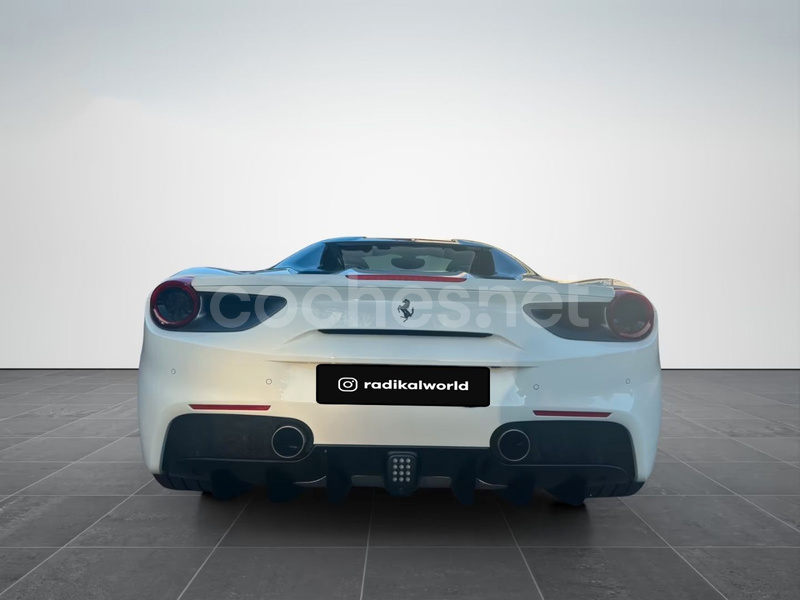 Ferrari 488 2015 — photo 8