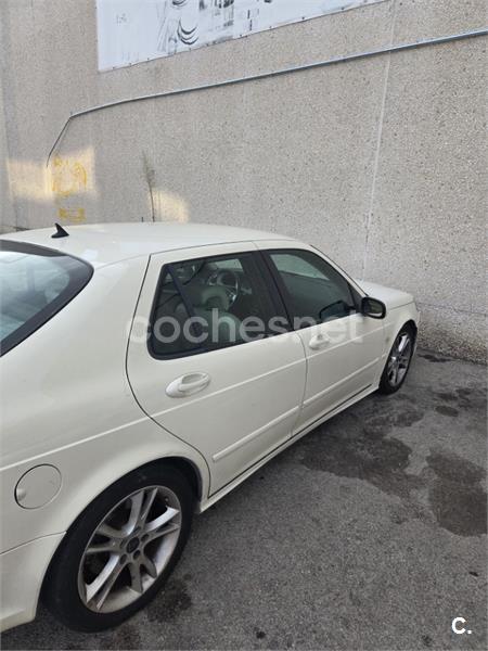 Saab 95 2006 — photo 2