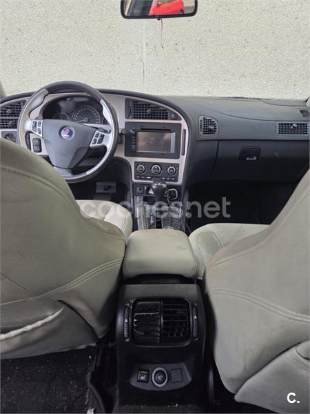 Saab 95 2006 — photo 8