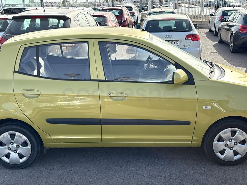 Kia Picanto 2006 — photo 8