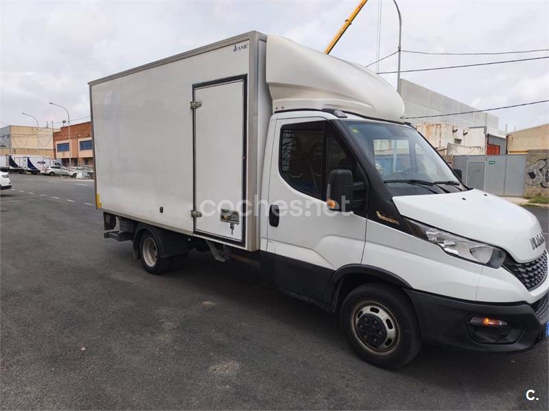 Iveco Daily 2012 — photo 8