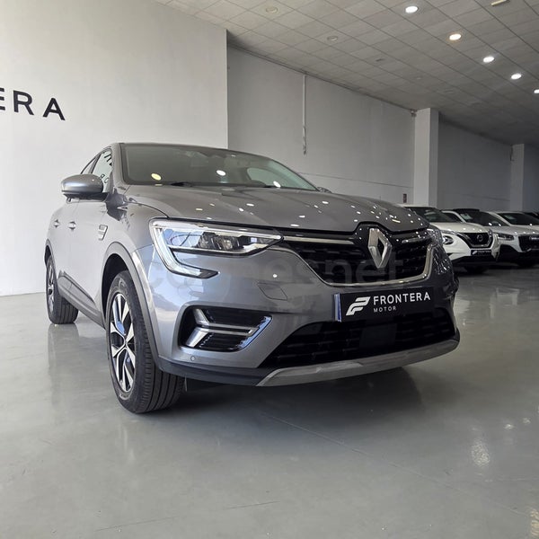 Renault Arkana 2023 — photo 2