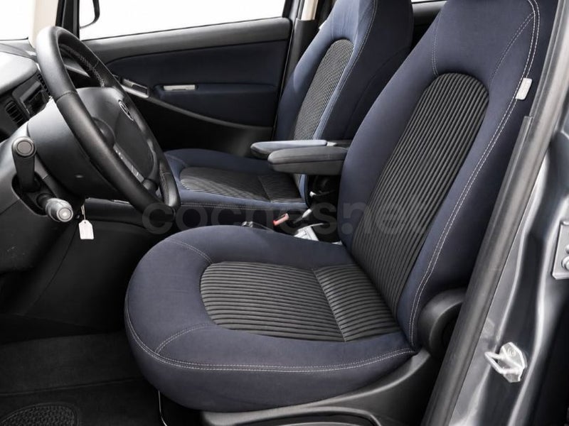 Lancia Musa 2007 — photo 3