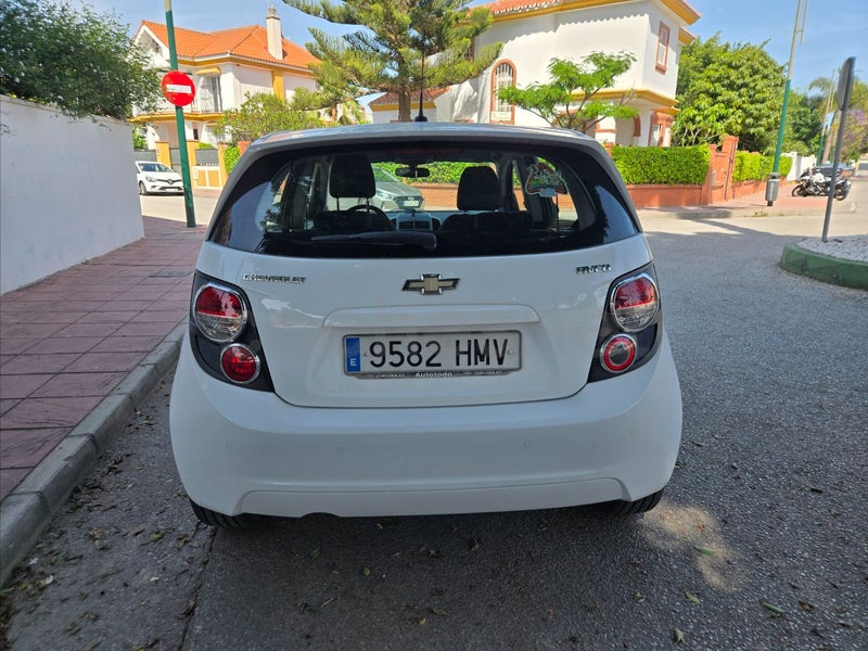 Chevrolet Aveo 2012 — photo 4