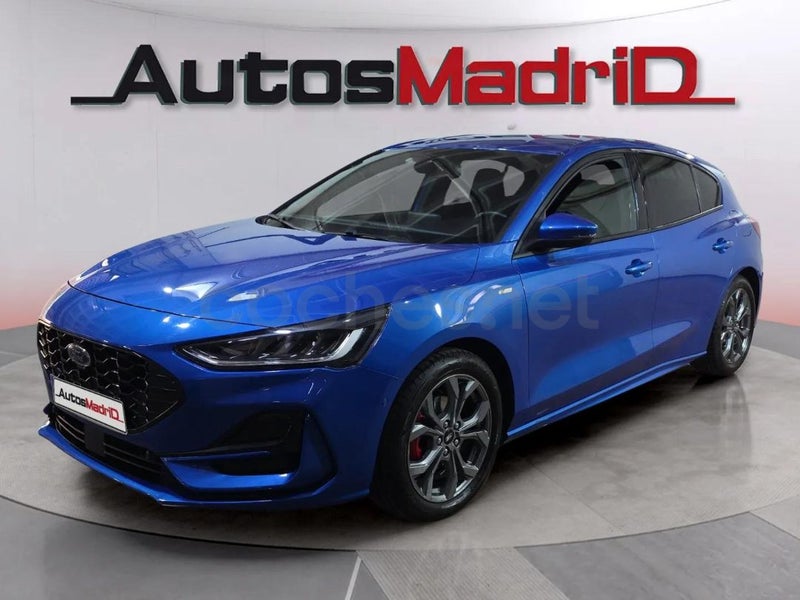 Ford Focus 2023 — photo 3