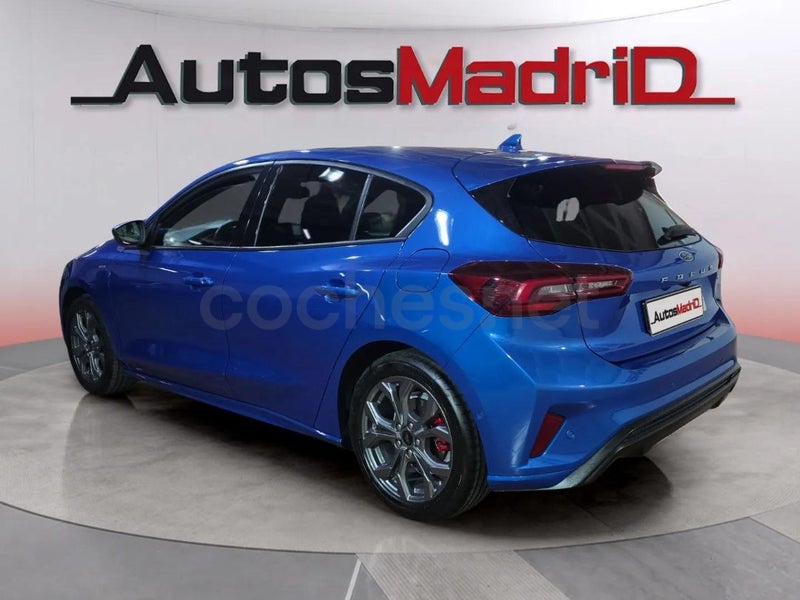Ford Focus 2023 — photo 5