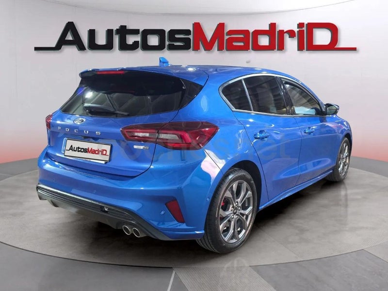 Ford Focus 2023 — photo 7