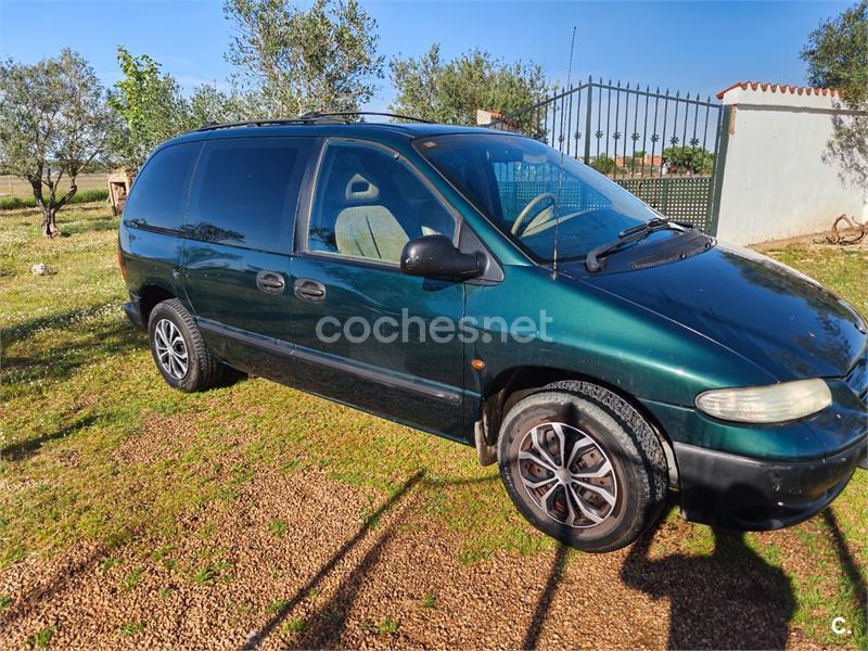Chrysler Voyager 1998 — photo 2