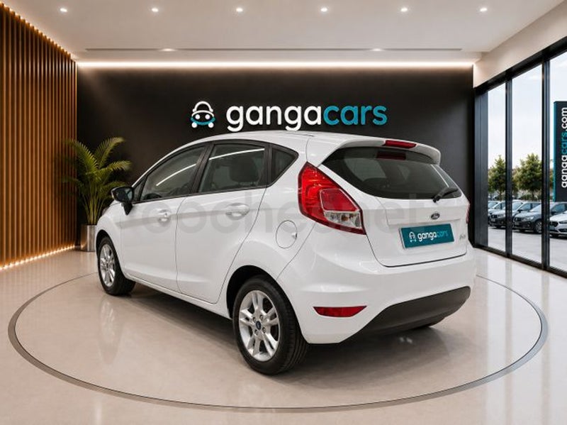 Ford Fiesta 2015 — photo 3