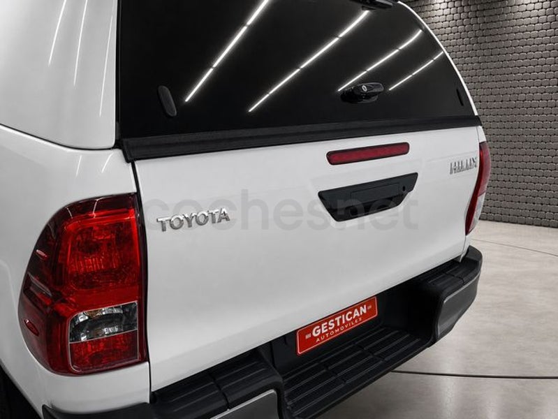 Toyota Hilux 2021 — photo 7