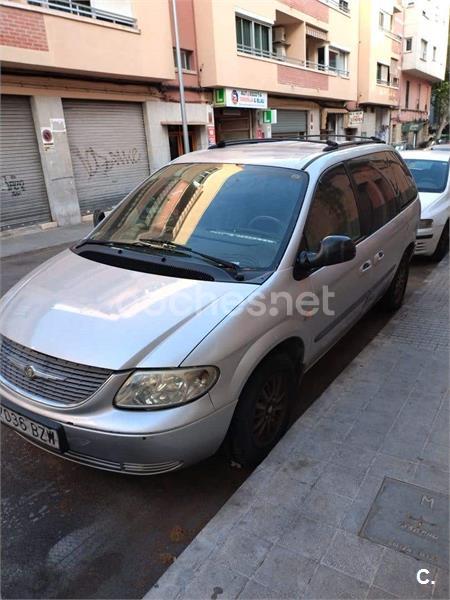 Chrysler Voyager 2002 — photo 2