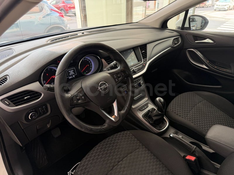 Opel Astra 2016 — photo 7