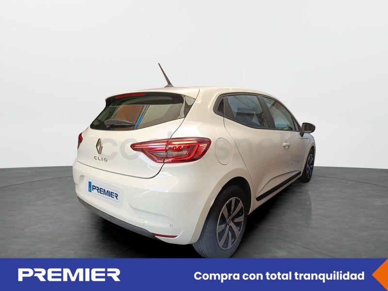 Renault Clio 2022 — photo 3