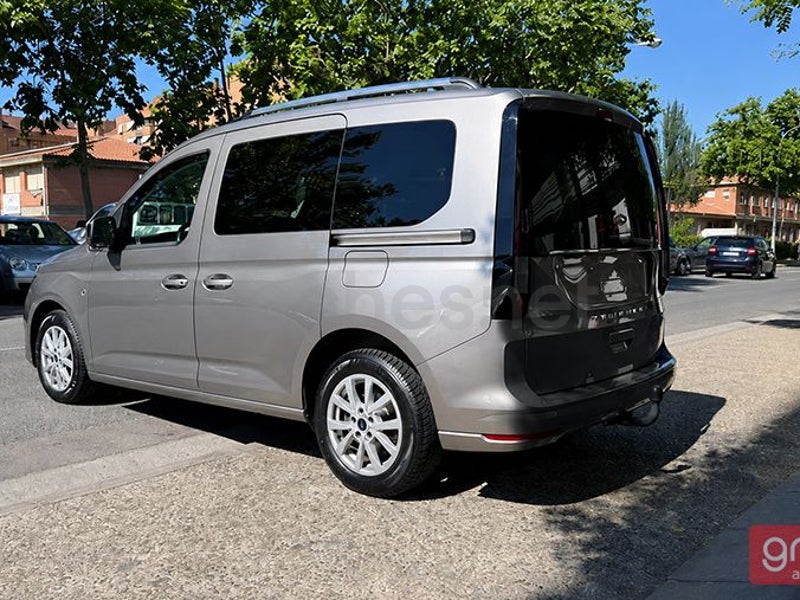 Ford Tourneo Connect 2023 — photo 2