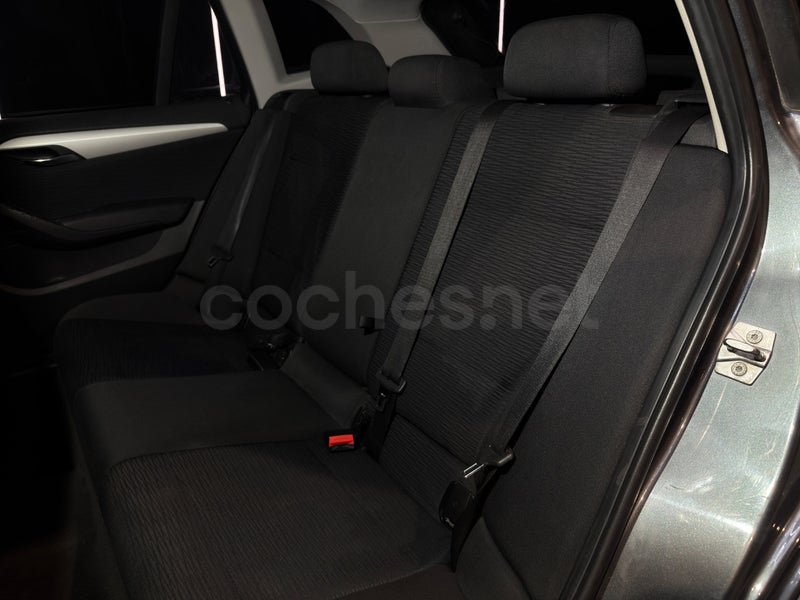 Bmw X1 2014 — photo 8