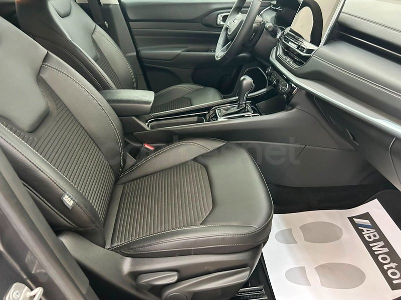Jeep Compass 2023 — photo 8