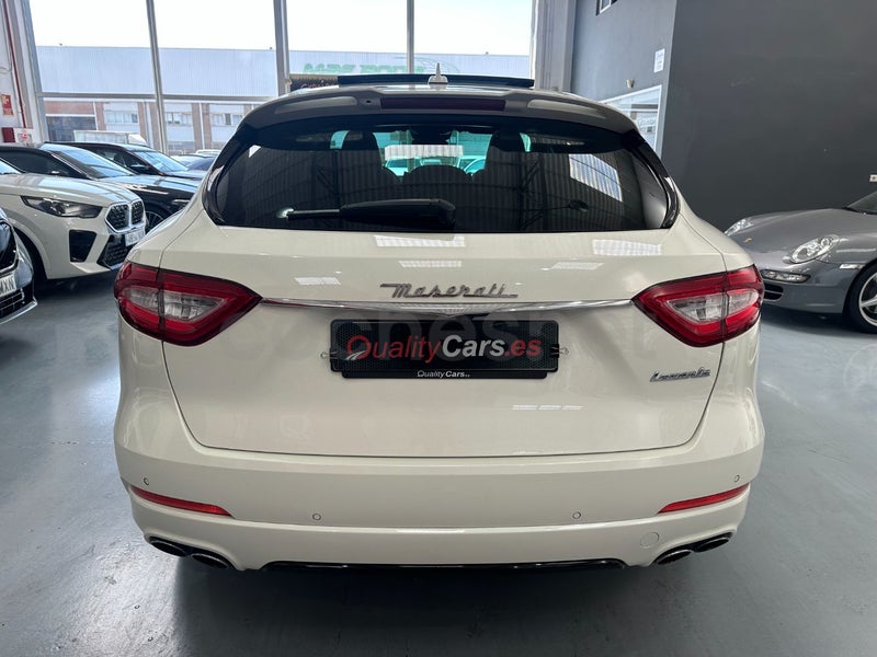 Maserati Levante 2017 — photo 8