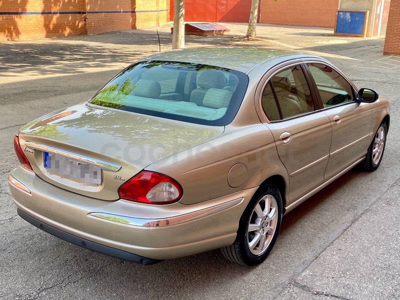 Jaguar X-type 2005 — photo 3