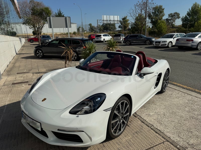 Porsche 718 2023 — photo 2