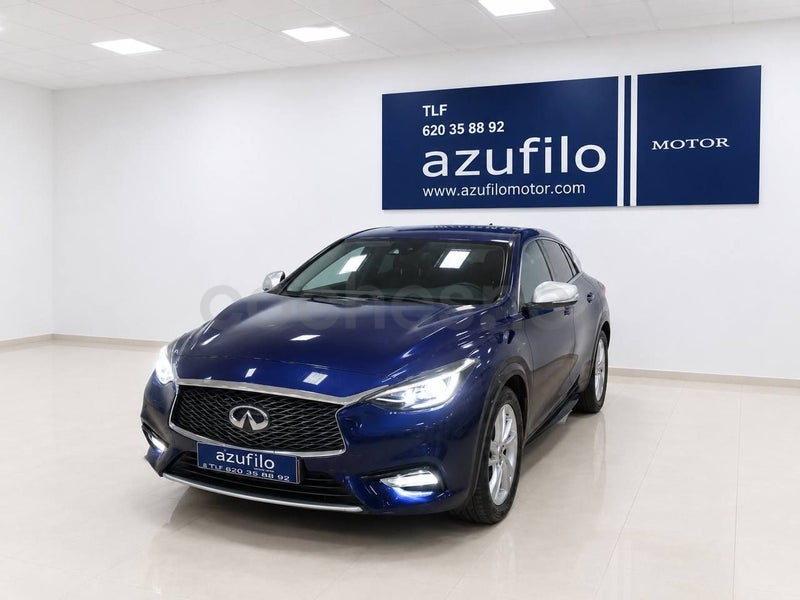 Infiniti Q30 2017 — photo 3