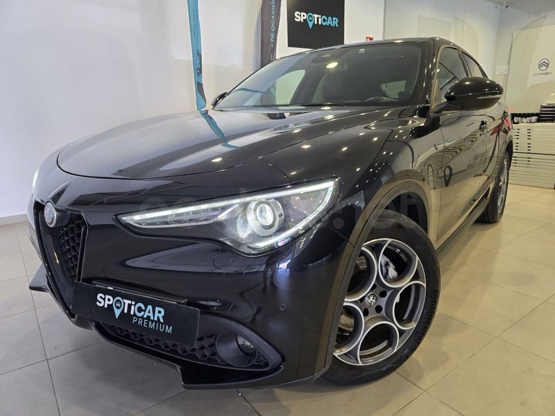 Alfa Romeo Stelvio 2022 — photo 2