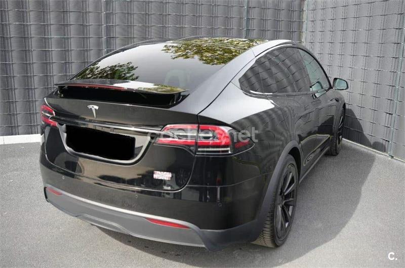 Tesla Model X 2022 — photo 3