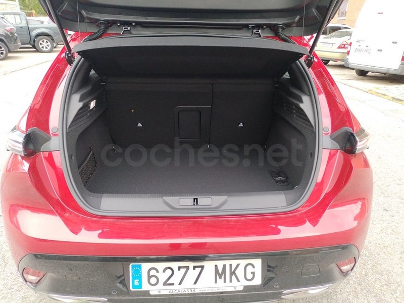 Peugeot 308 2023 — photo 7