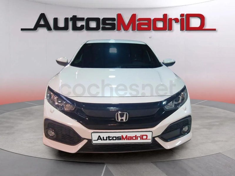 Honda Civic 2019 — photo 2