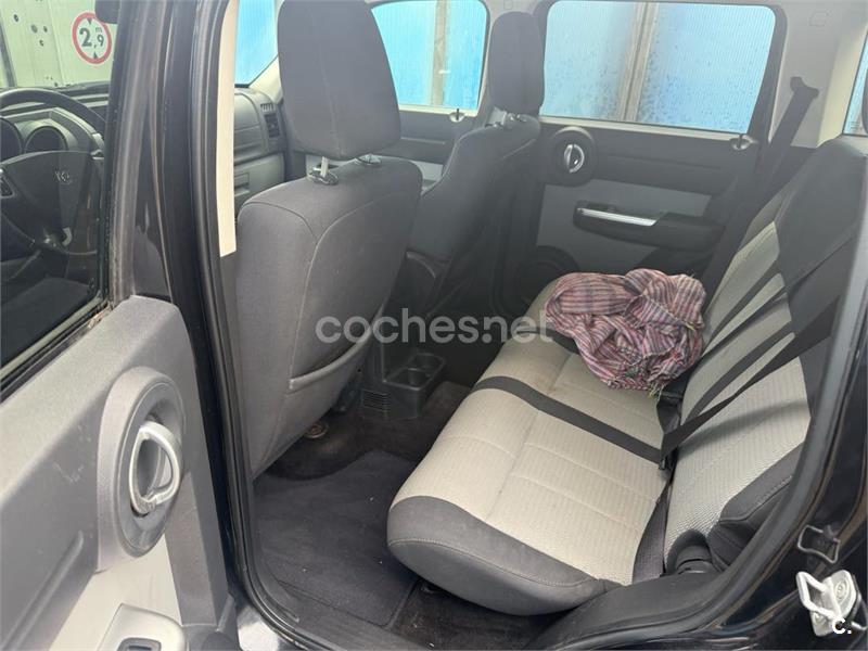 Dodge Nitro 2009 — photo 8