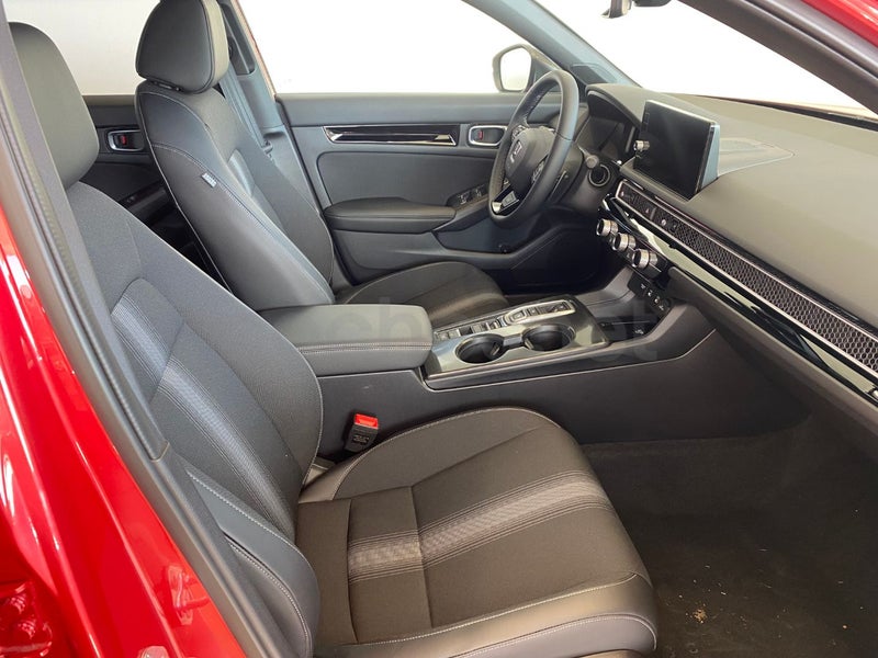 Honda Civic 2026 — photo 8