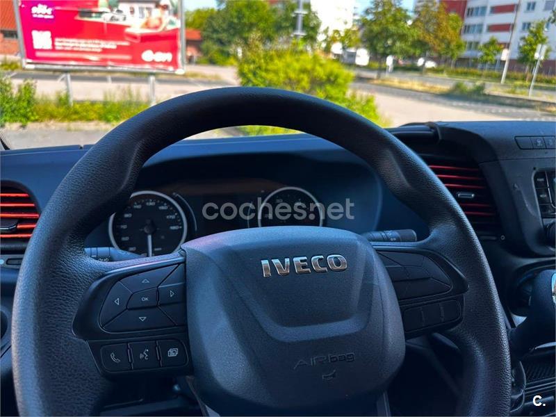 Iveco Daily 2002 — photo 4