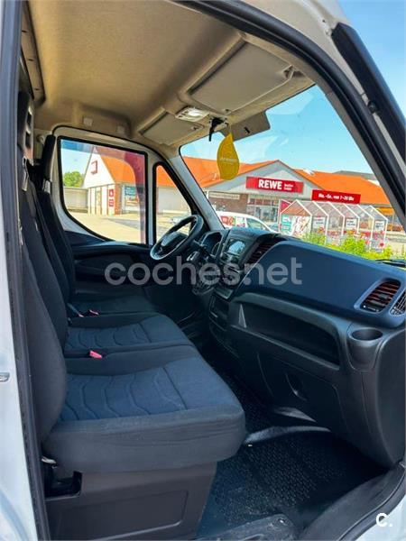 Iveco Daily 2002 — photo 7