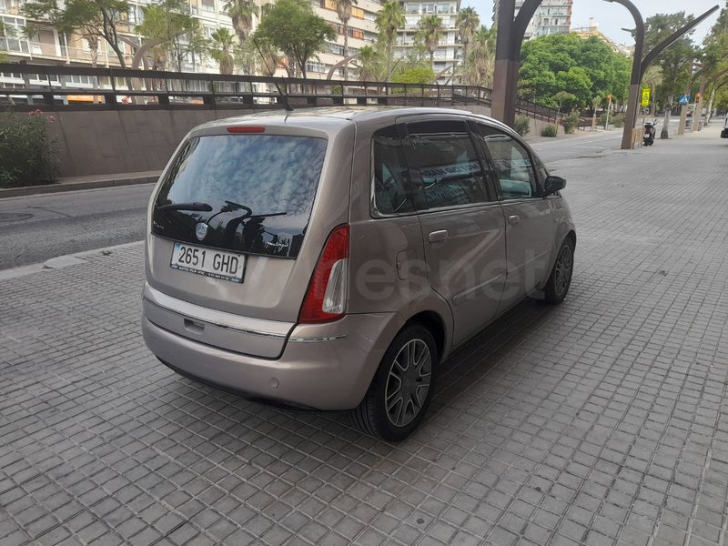 Lancia Musa 2008 — photo 4