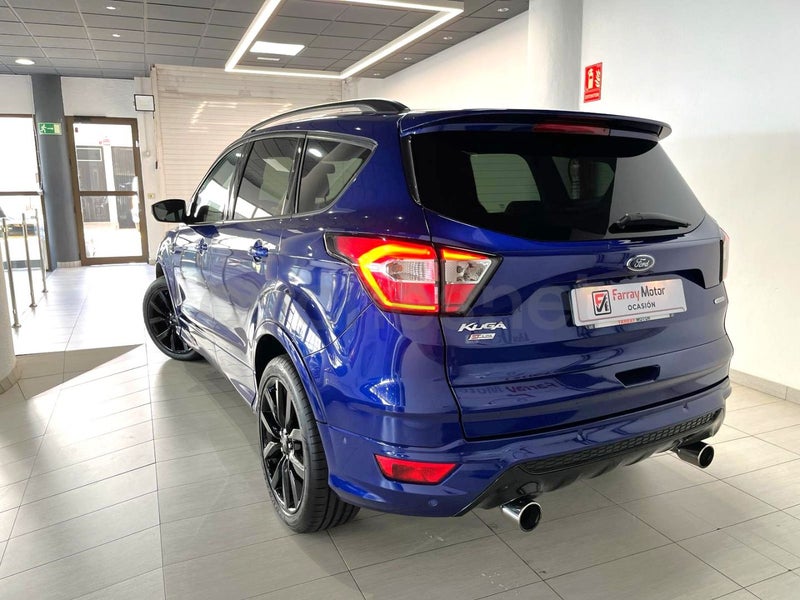 Ford Kuga 2018 — photo 8