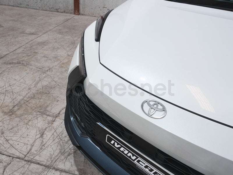 Toyota C-hr 2024 — photo 4