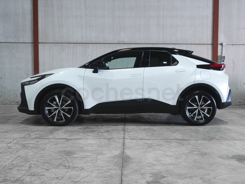 Toyota C-hr 2024 — photo 6