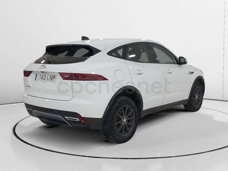 Jaguar E-pace 2021 — photo 2