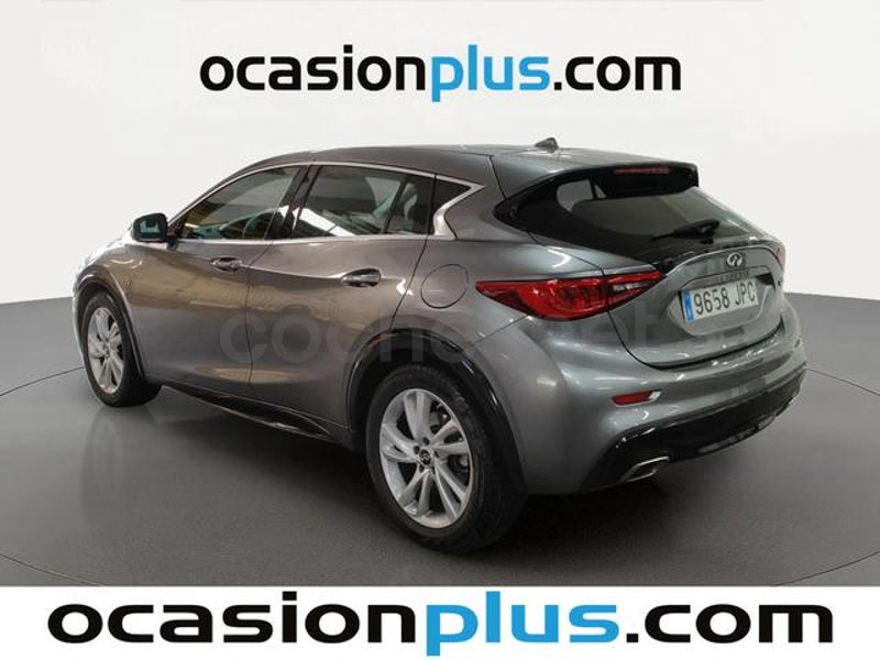 Infiniti Q30 2016 — photo 3