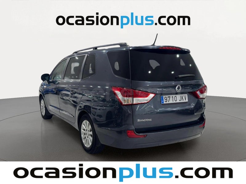 Ssangyong Rodius 2015 — photo 3