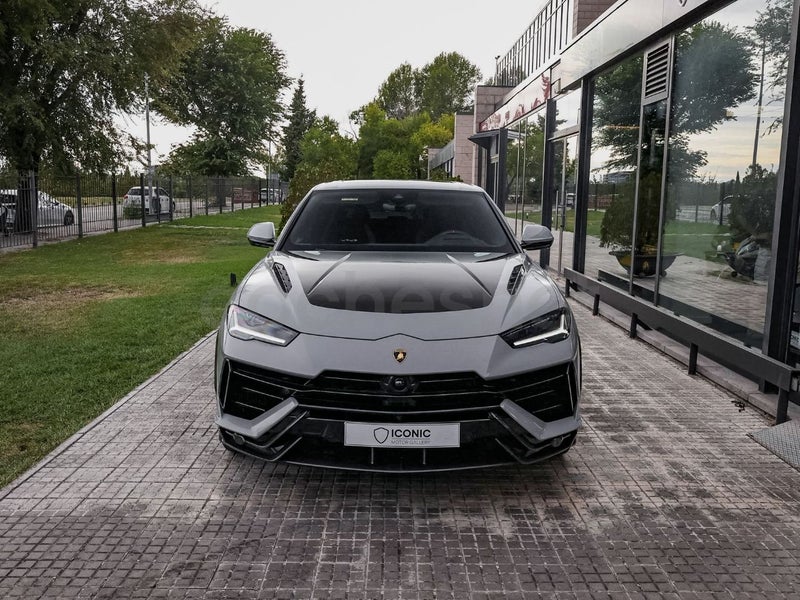 Lamborghini Urus 2023 — photo 3