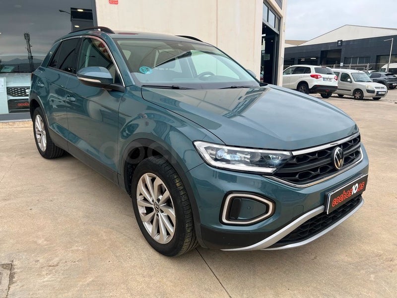 Volkswagen T-roc 2024 — photo 3